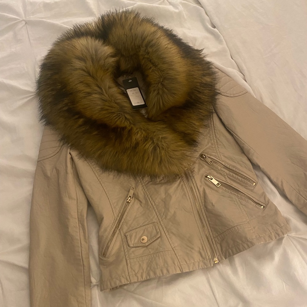 New❗️ Akira leather jacket with fur